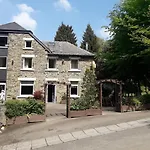Holiday home Charming With Pool In *