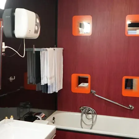 Charming With Pool In Houffalize